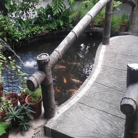 Hotel Airlangga Mataram Exterior photo