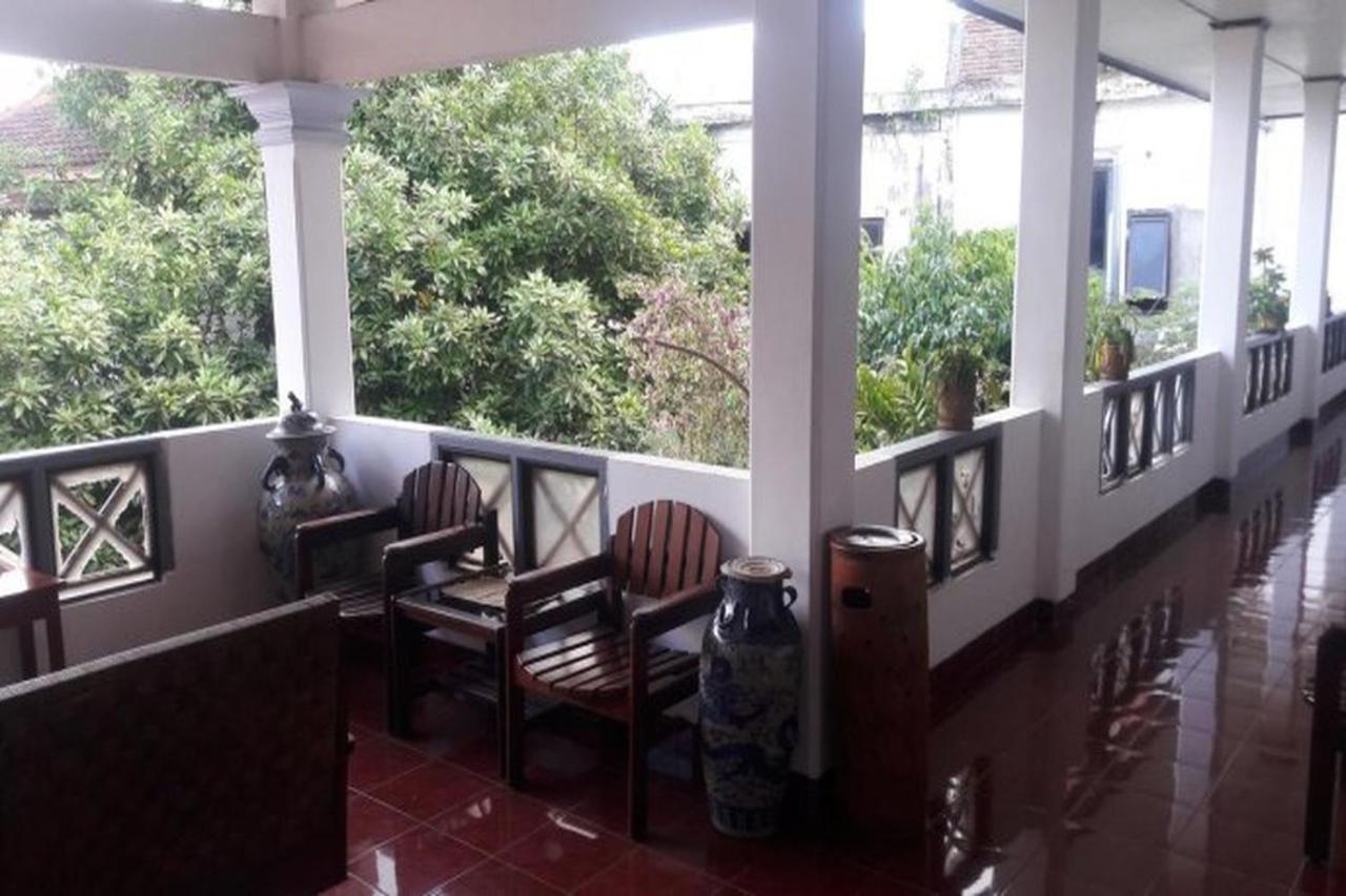 Hotel Airlangga Mataram Exterior photo